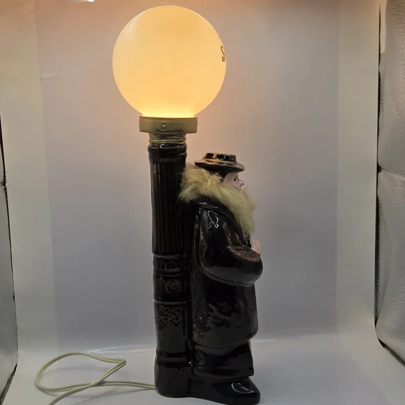 Rare Vintage Enesco Japan Lighted Pub Skidoo Sign Ceramic Lamp Post Musician - Picture 8 of 16